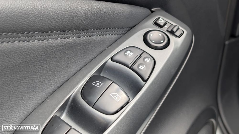 Nissan Juke 1.0 DIG-T N-Connecta DCT - 15