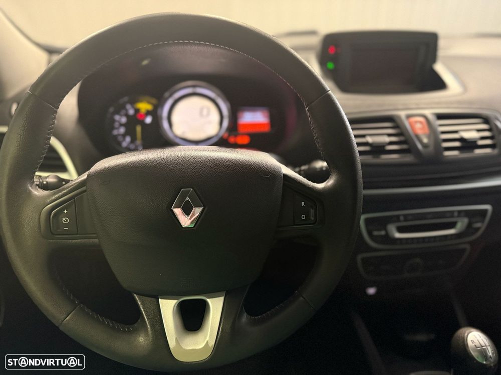 Renault Mégane 1.5 dCi Luxe - 3