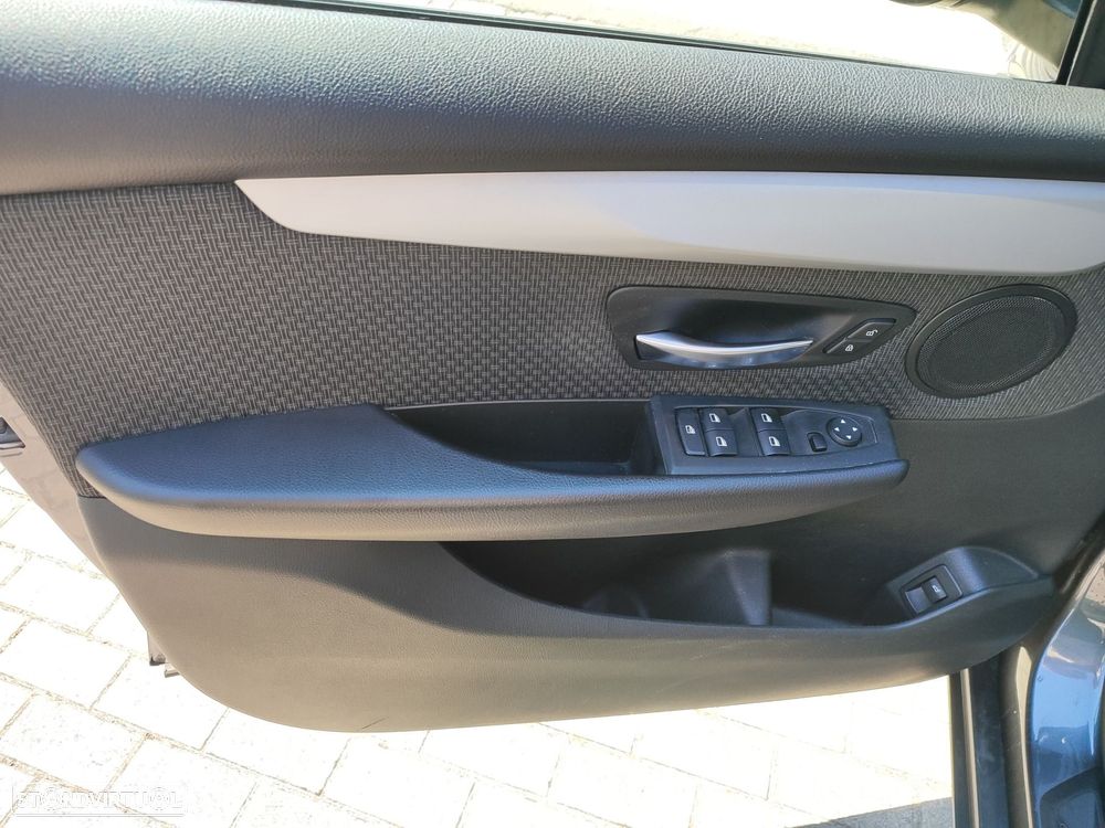 BMW 216 Active Tourer d Advantage - 11