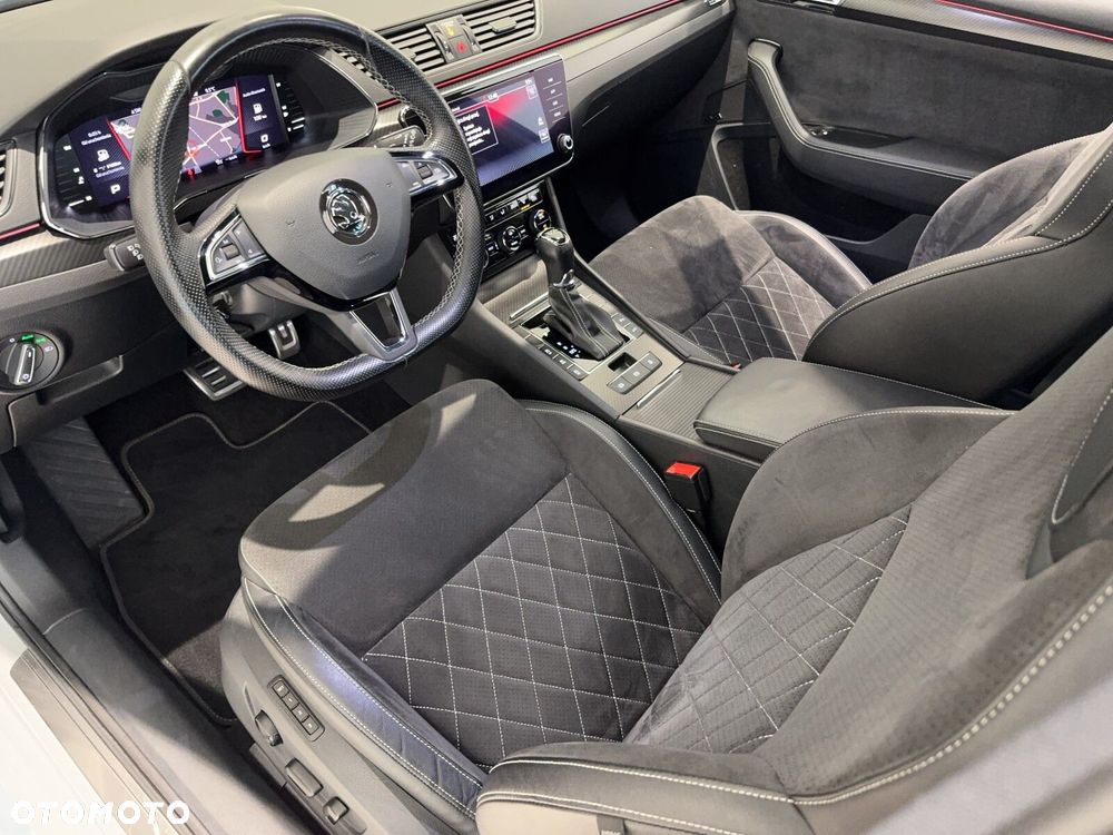 Skoda Superb 2.0 TSI Sportline DSG - 11