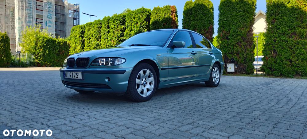 BMW Seria 3 320i - 1
