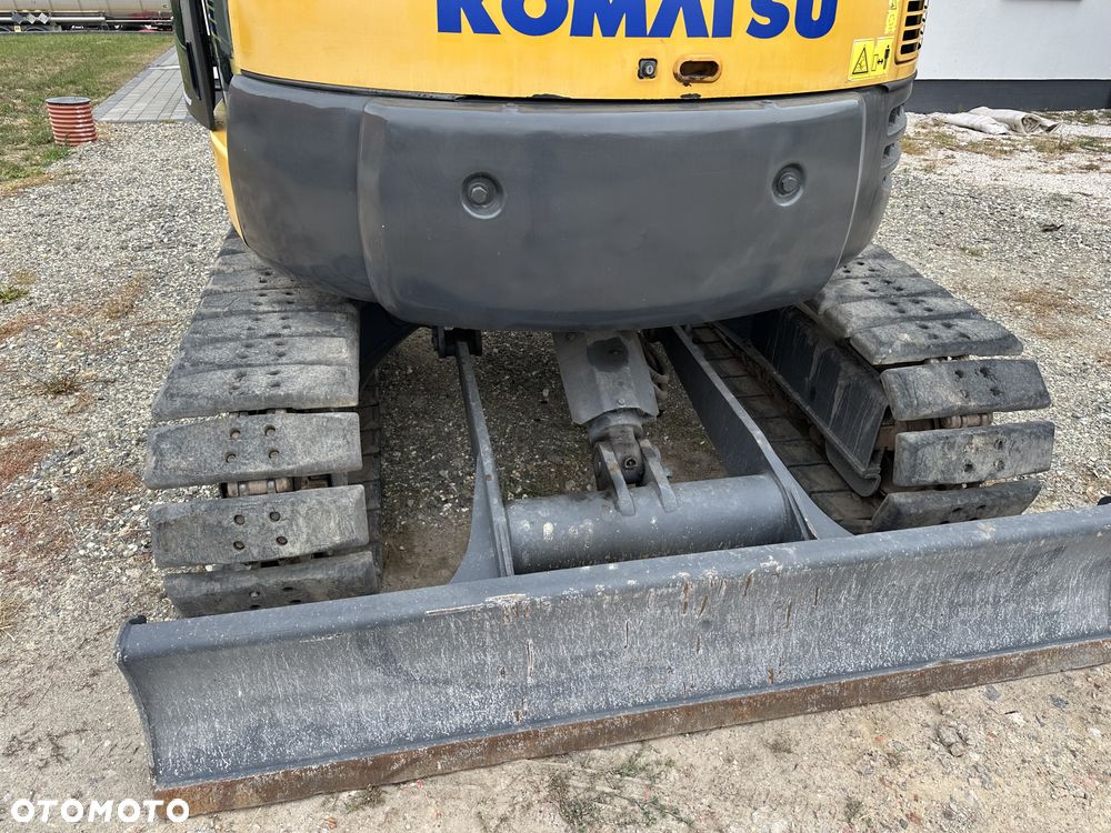 Komatsu PC 80MR - 11