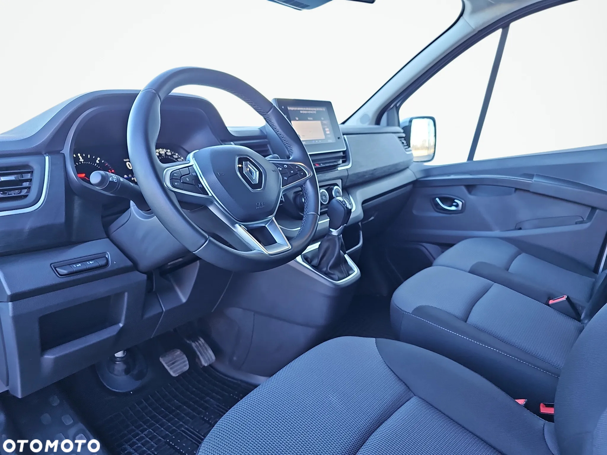 Renault Trafic Kombi 2.0 Blue dCi L2 Equilibre EDC - 4