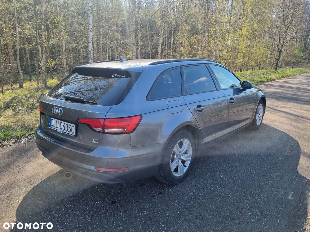 Audi A4 Avant 2.0 TDI - 4
