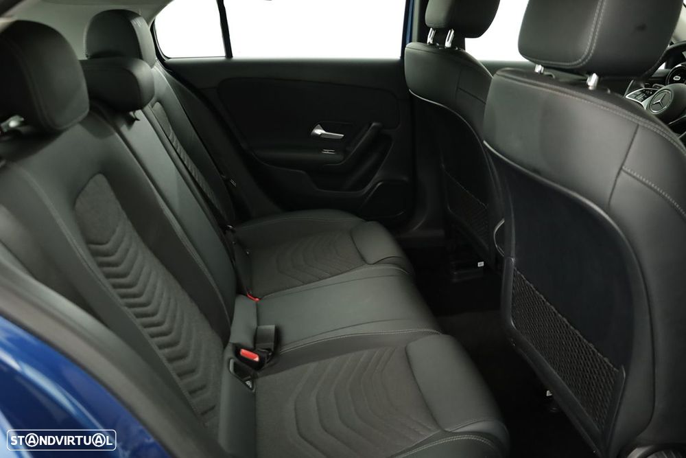 Mercedes-Benz A 200 Standard - 23