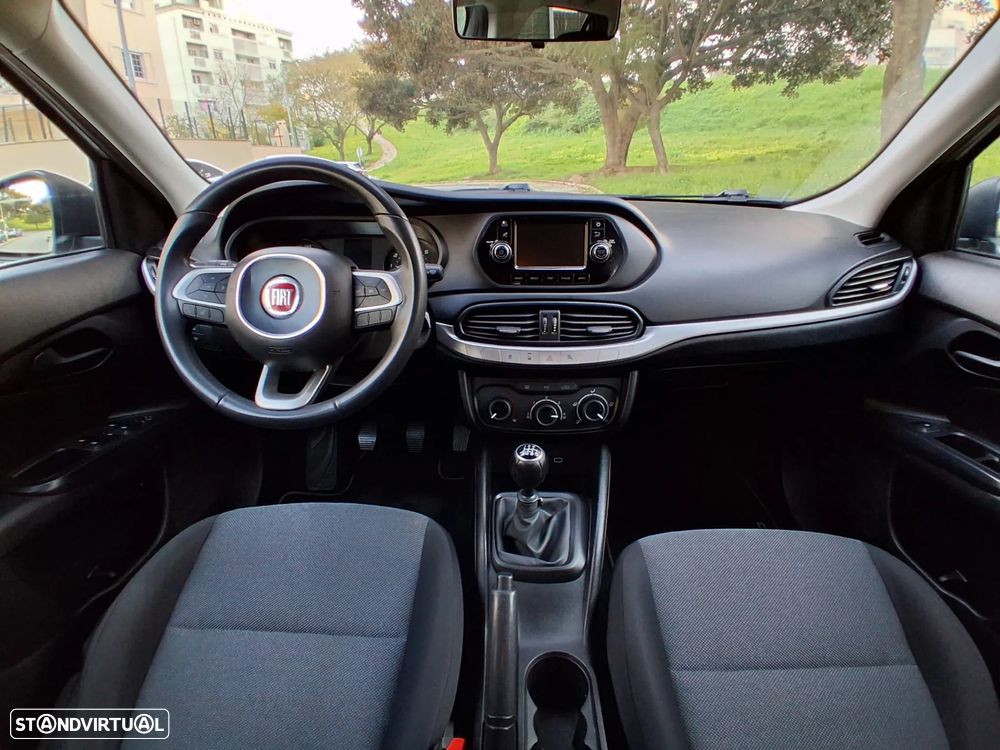 Fiat Tipo Station Wagon 1.4 Lounge - 12