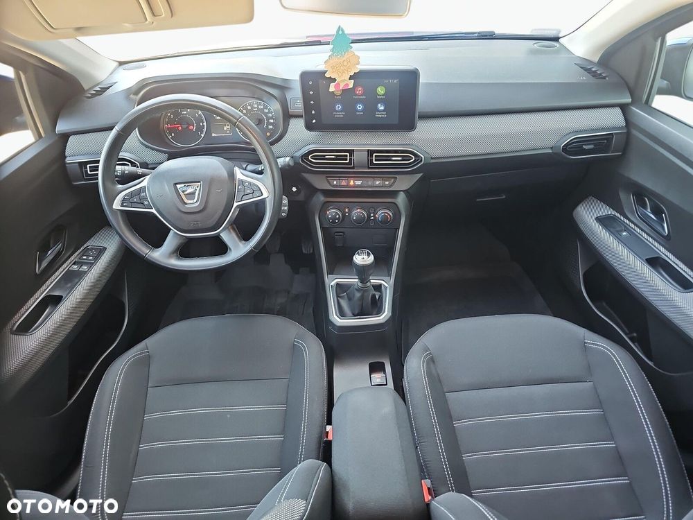 Dacia Sandero - 11