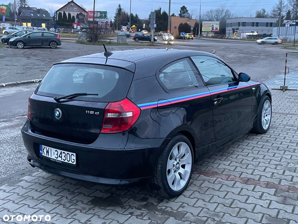 BMW Seria 1 118d DPF Edition Sport - 3