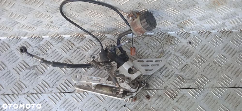 Set Prawy Przód Yamaha YZF R6 RJ05 03-05 - 2