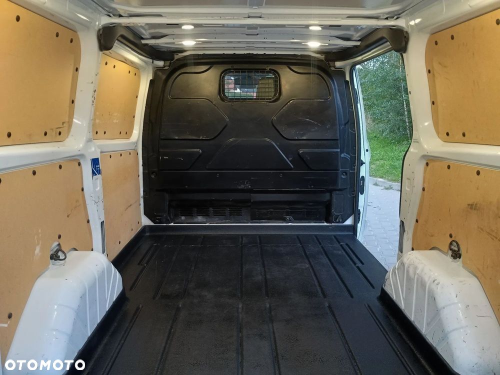Ford Transit custom - 19