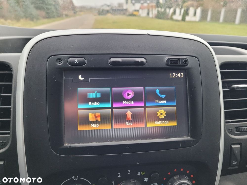 Renault Trafic L2 Długi NAVI  Auto-Serwis - 24