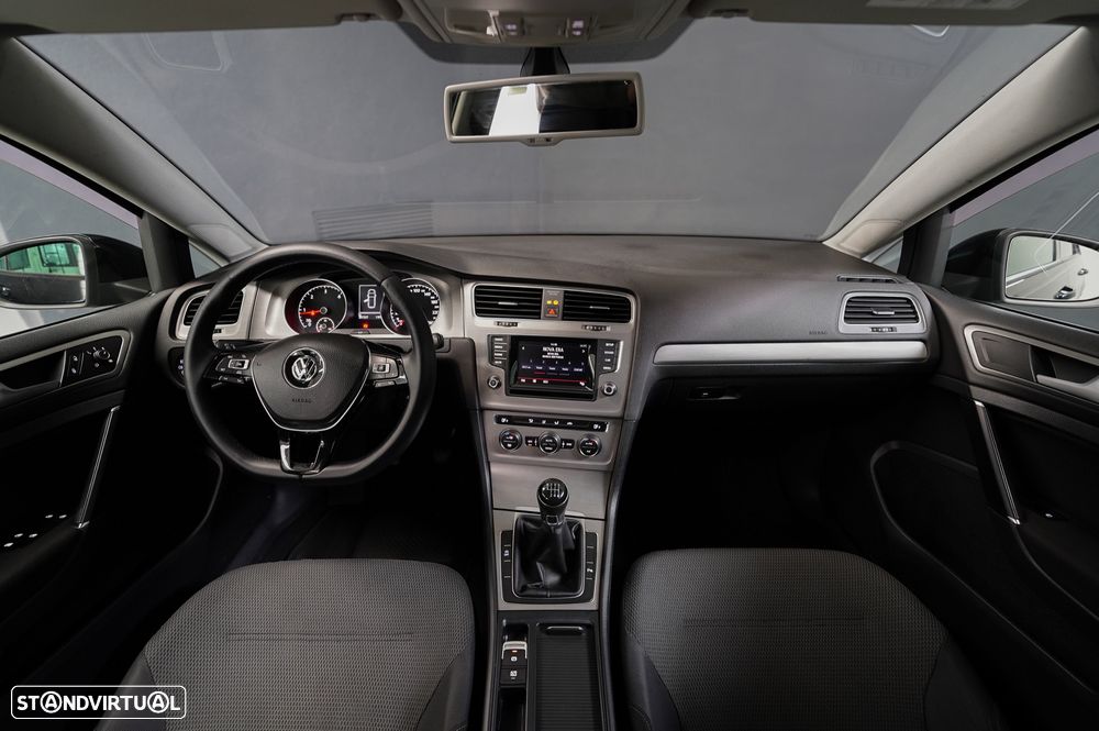 VW Golf Variant 1.6 TDi BlueMotion Confortline - 6