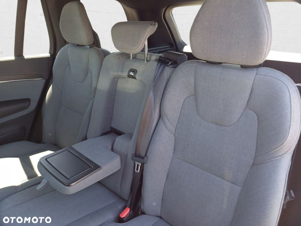 Volvo XC 90 - 17