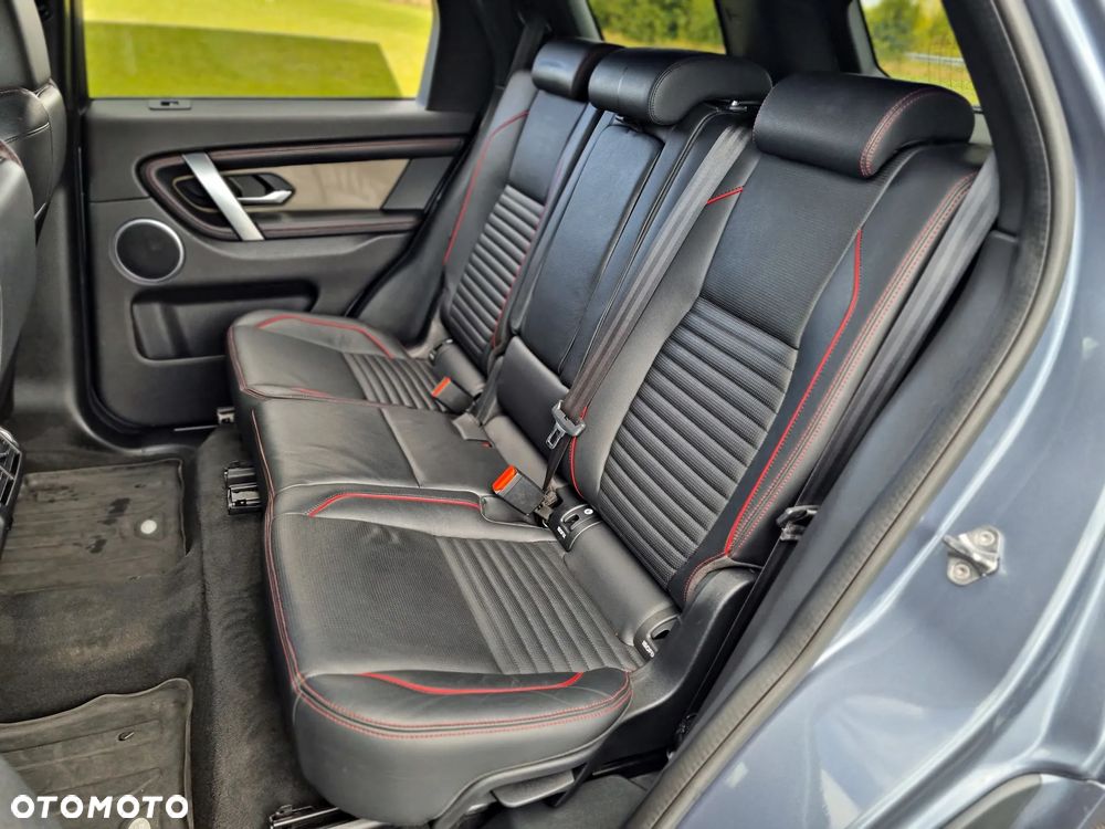 Land Rover Discovery Sport P200 R-Dynamic SE - 20