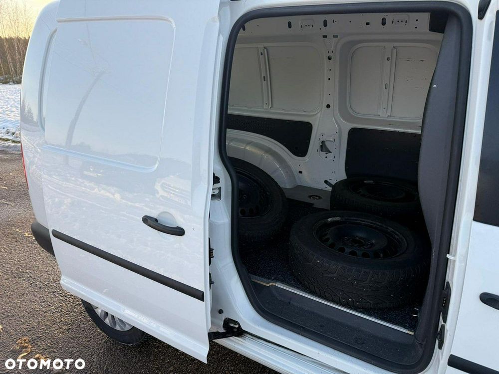 Volkswagen Caddy - 19