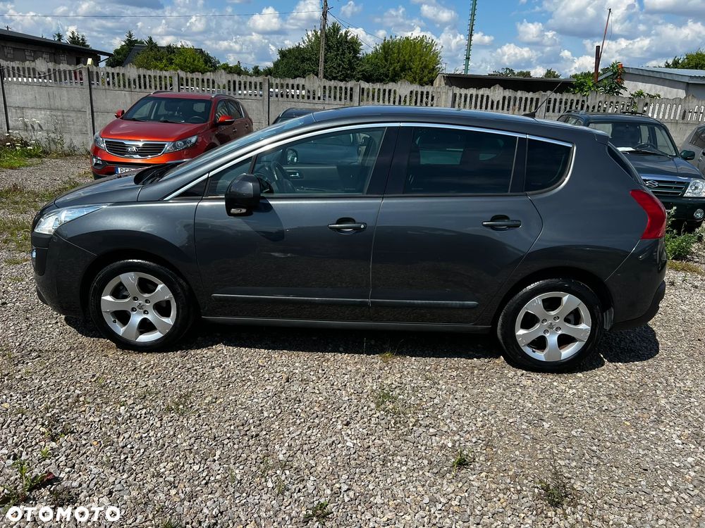 Peugeot 3008 1.6 HDi Premium - 12