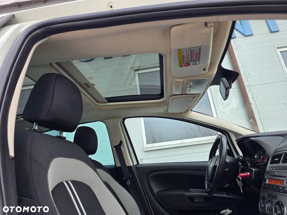 Fiat Grande Punto 1.4 8V Emotion - 18