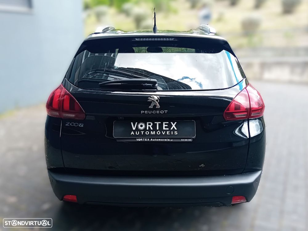 Peugeot 2008 1.2 PureTech Style - 7