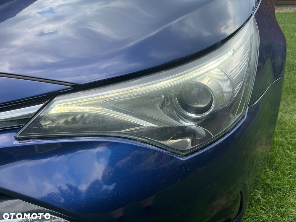 Toyota Avensis 2.0 D-4D Prestige - 5