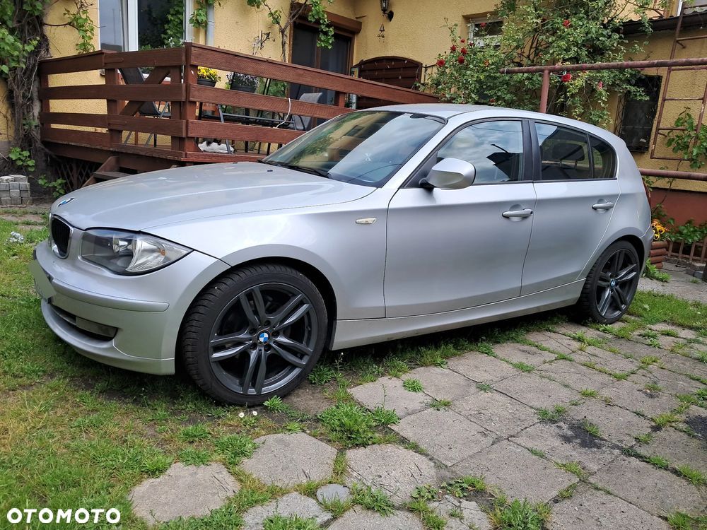 BMW Seria 1 118i - 1