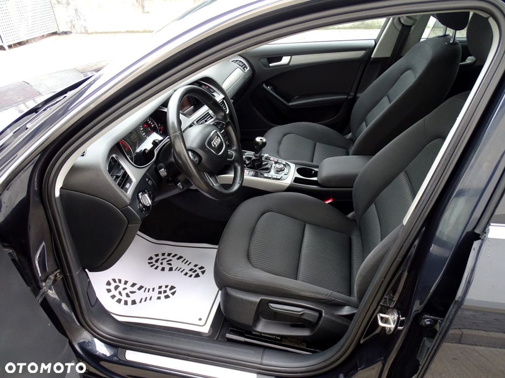 Audi A4 Avant 2.0 TDI 116g DPF Attraction - 11