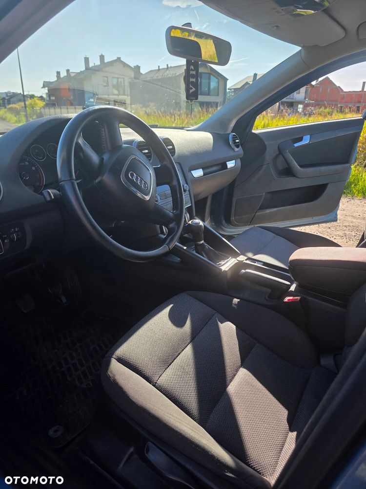 Audi A3 Sportback 1.6 Ambition - 10