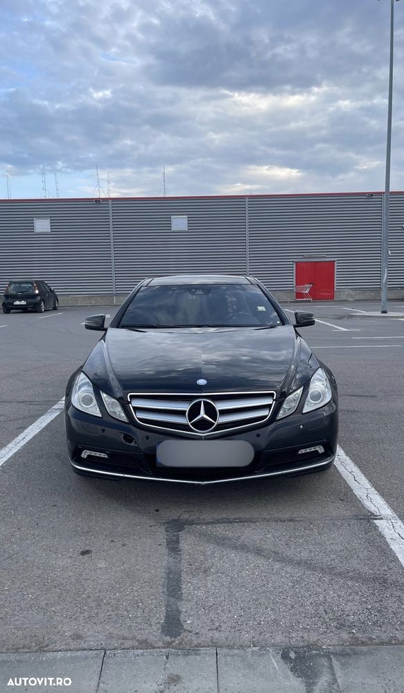 Mercedes-Benz E - 5