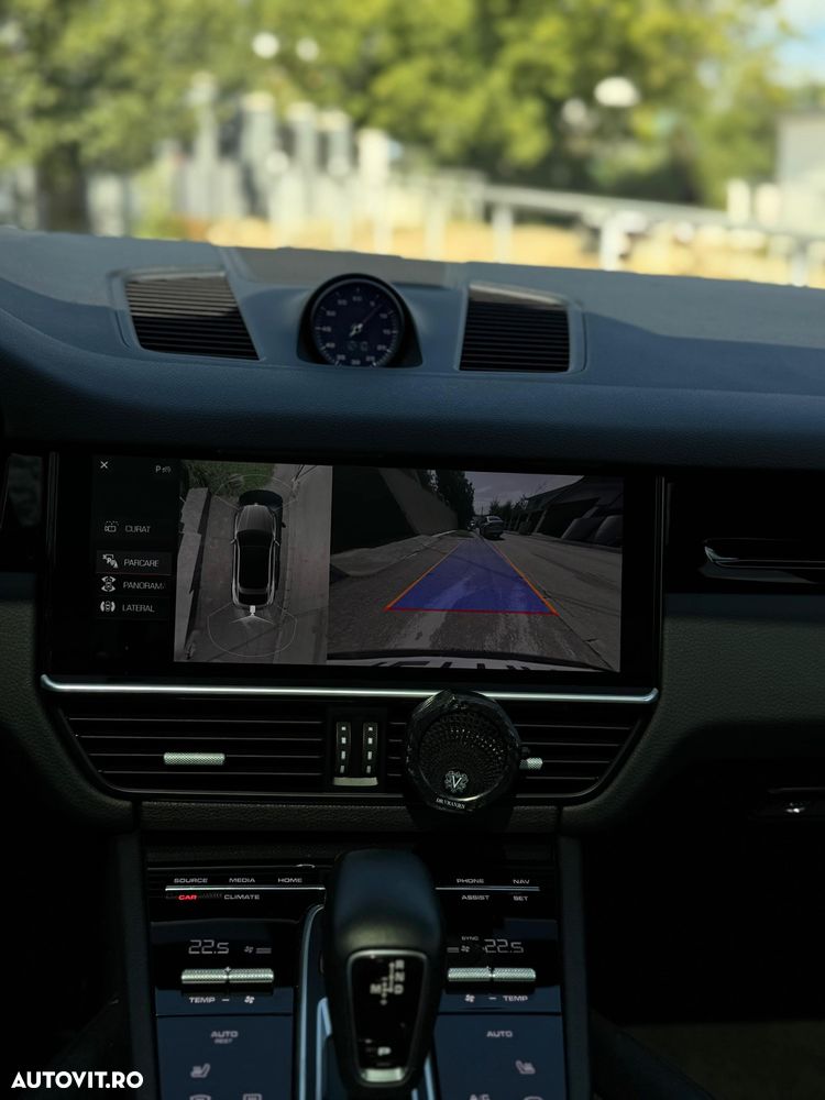 Porsche Cayenne Standard - 7