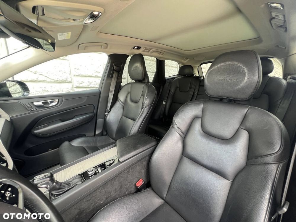 Volvo XC 60 - 19