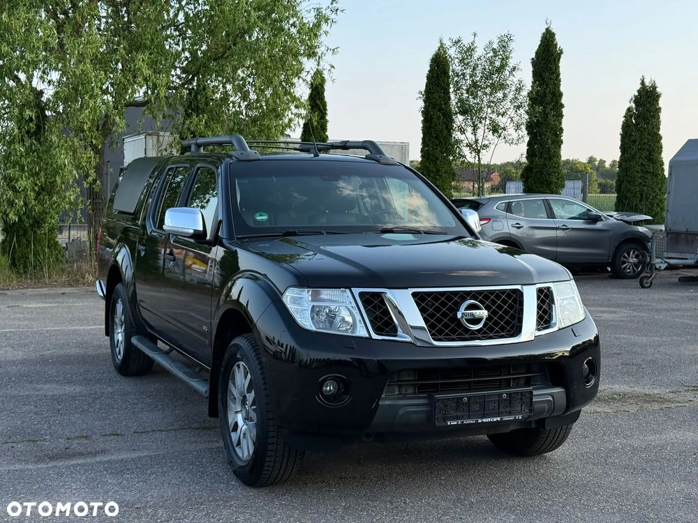 Nissan Navara 3.0 D V6 Platinum Long EU5 - 9