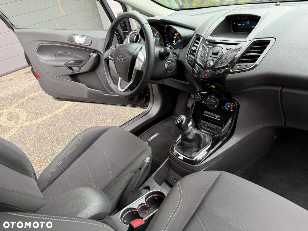 Ford Fiesta - 8