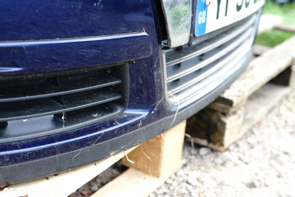 Zderzak przód przedni VW Passat B6 LD5Q - 4