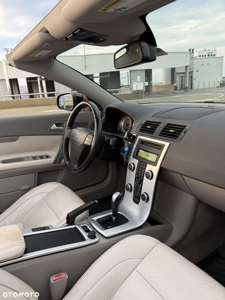 Volvo C70 T5 Summum - 27