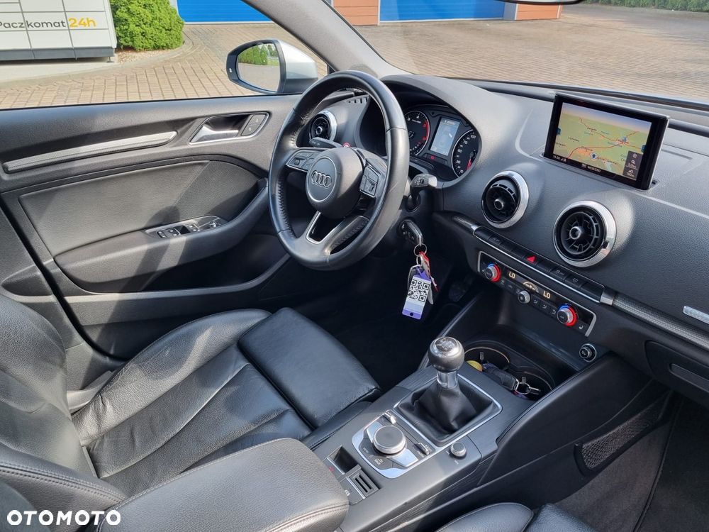 Audi A3 ver-30-tdi-sportback-design - 13