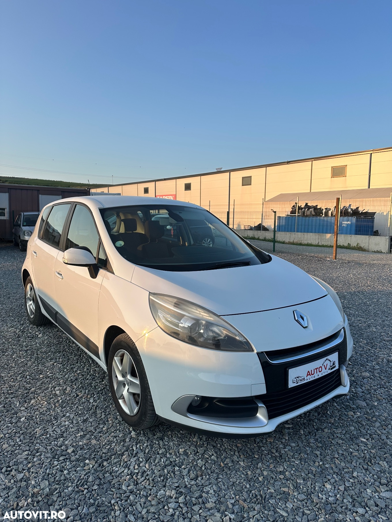 Renault Scenic - 5