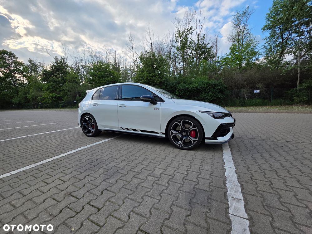 Volkswagen Golf ver-2-0-tsi-gti-clubsport-dsg - 4