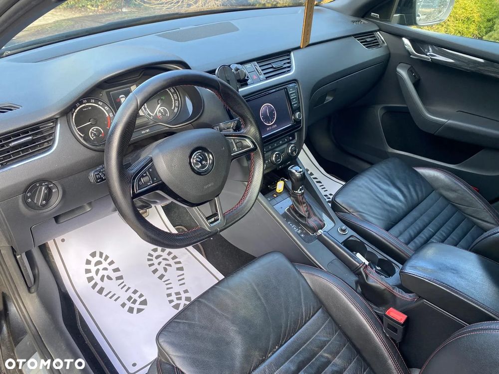 Skoda Octavia 2.0 TDI RS DSG - 18