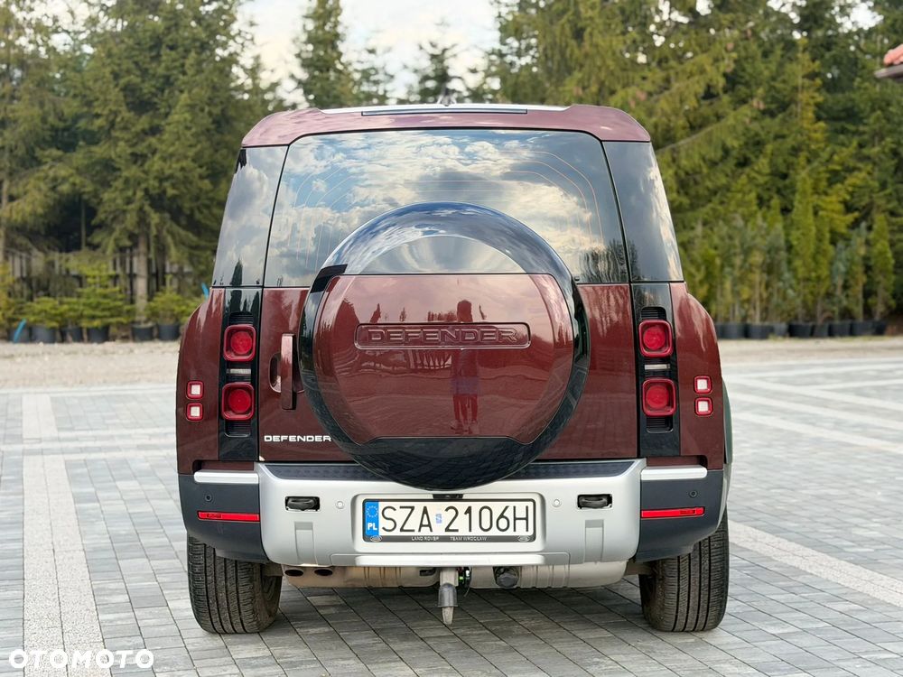 Land Rover Defender - 4