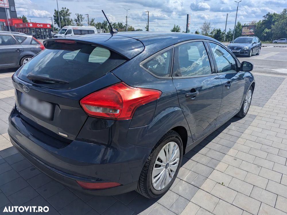 Ford Focus 1.0 EcoBoost Trend - 4