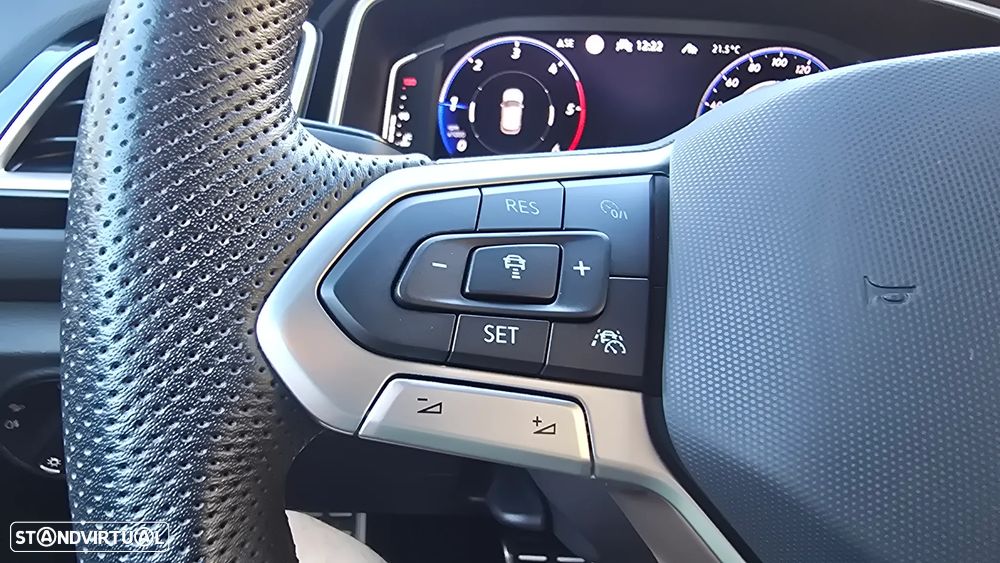 VW T-Roc 2.0 TDI R-Line DSG - 16