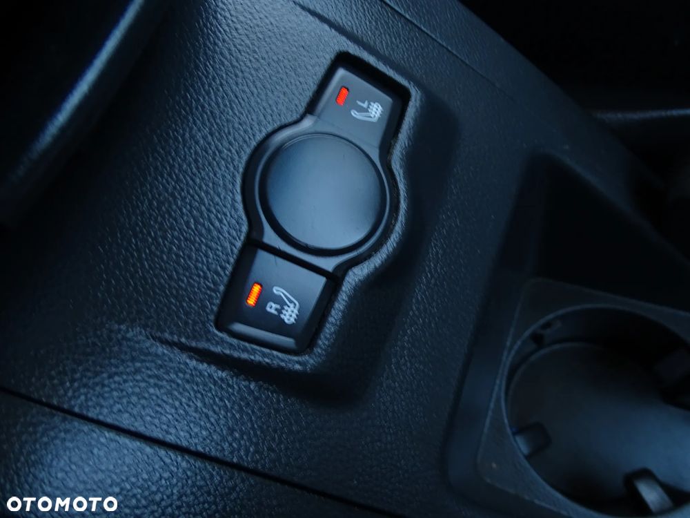 Chevrolet Captiva 2.0 d LT high (deu) - 12