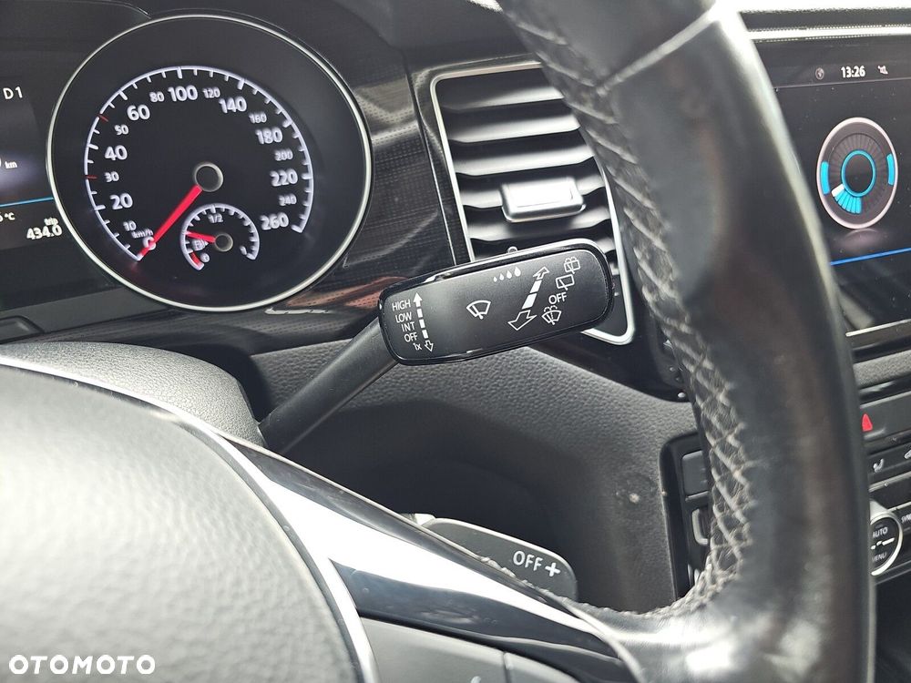 Volkswagen Golf Sportsvan - 16