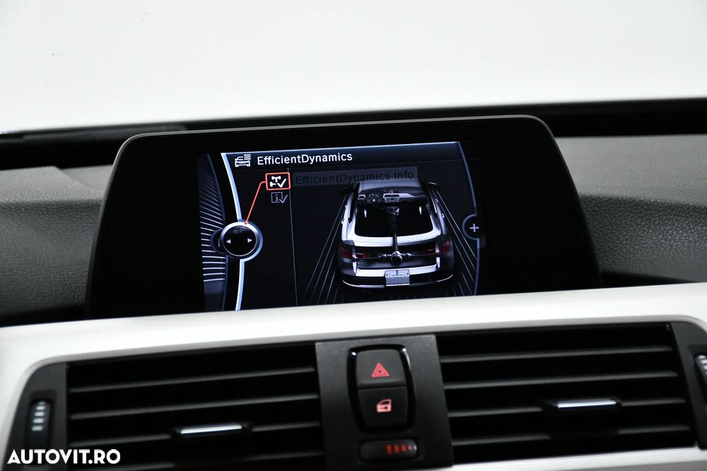 BMW Seria 3 318d Aut. - 24