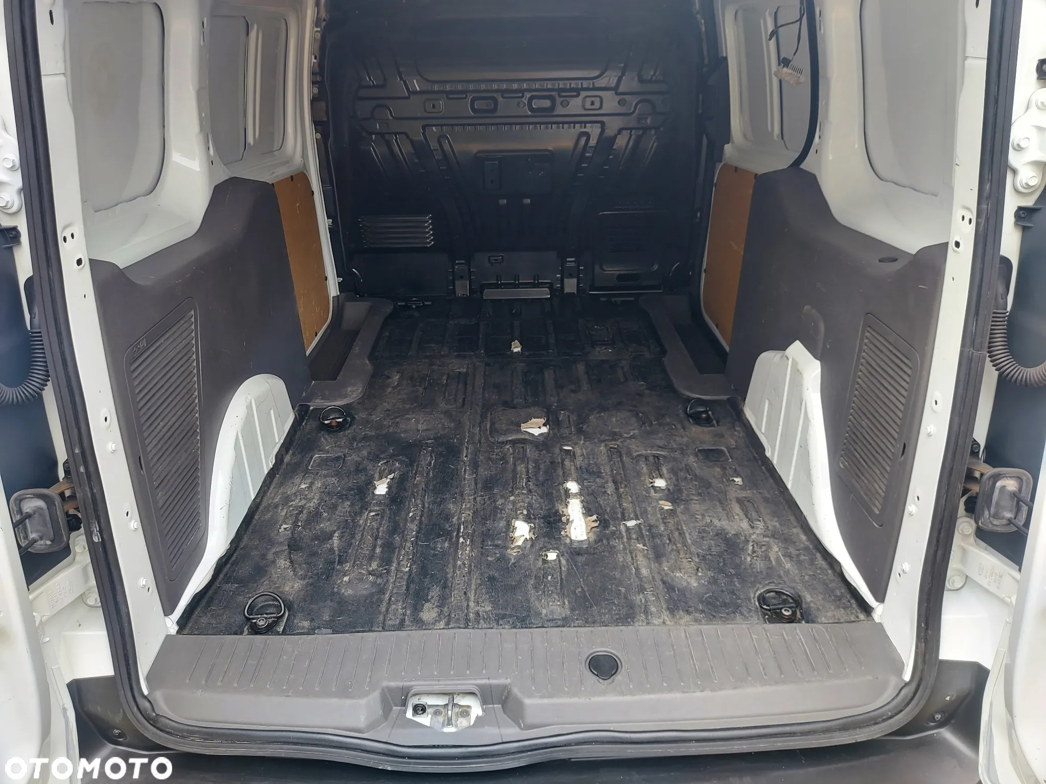 Ford Transit Connect - 6