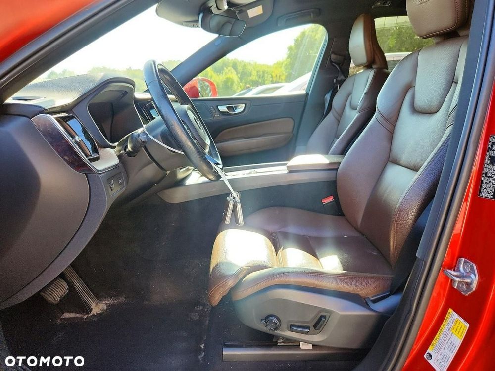 Volvo XC 60 T5 AWD Inscription - 7
