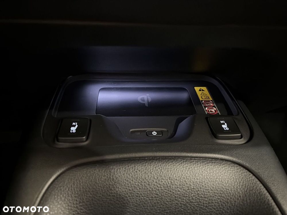 Toyota Corolla 1.8 Hybrid Style - 19