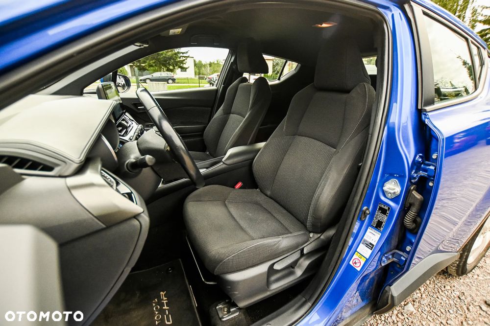 Toyota C-HR Business-Edition - 28