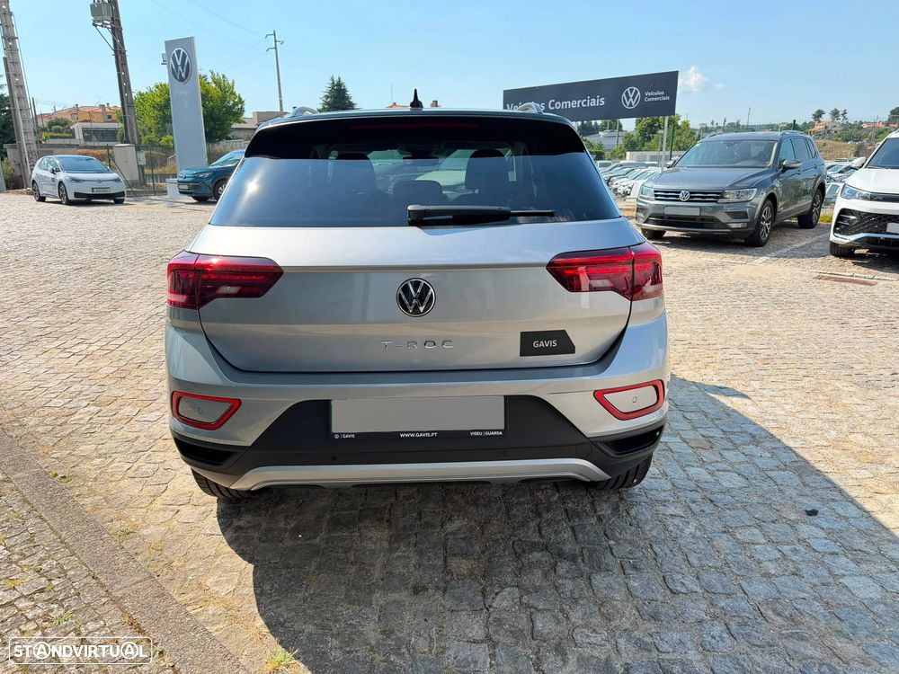 VW T-Roc 1.5 TSI Urban DSG - 6
