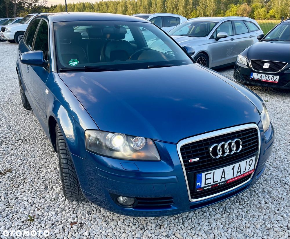 Audi A3 Sportback 1.8 TFSI S tronic S line Sportpaket Plus - 19