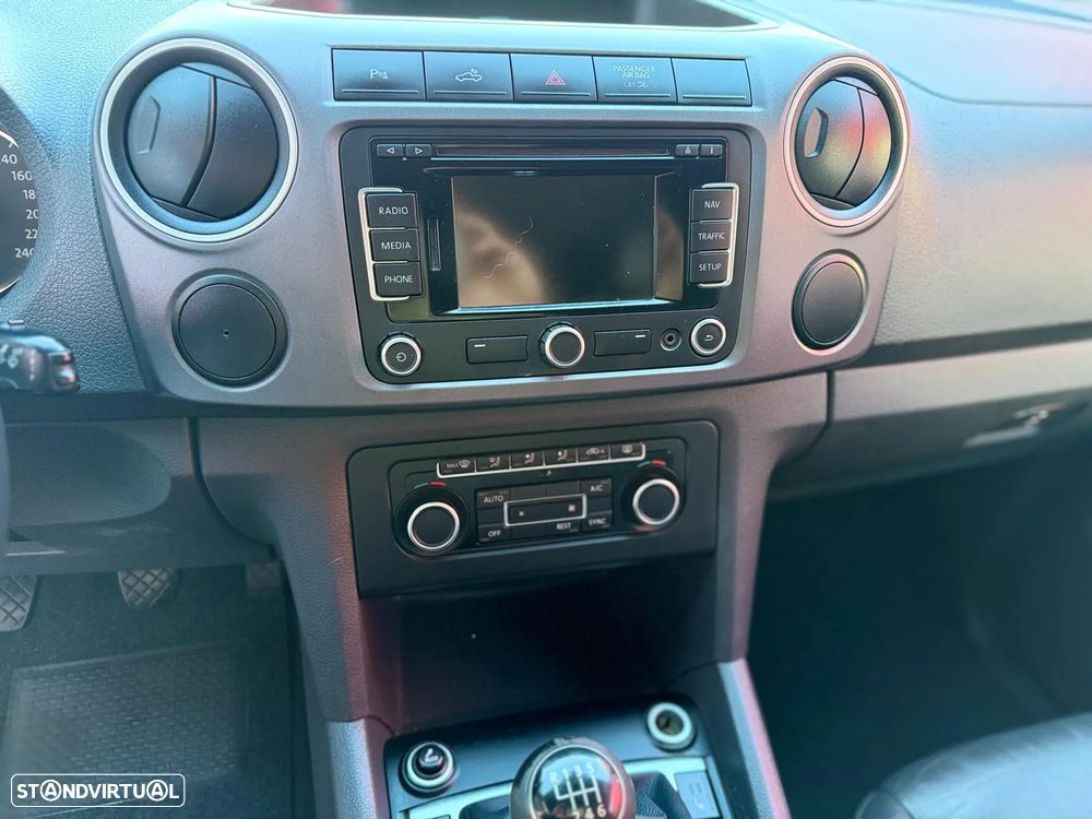 VW Amarok 2.0 TDi CD High.CM IP 4Motion - 9